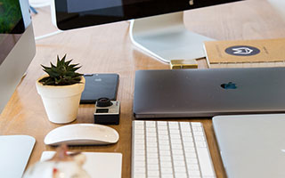 横店的冬天：明星都在求戏拍 7万群演怎么过？