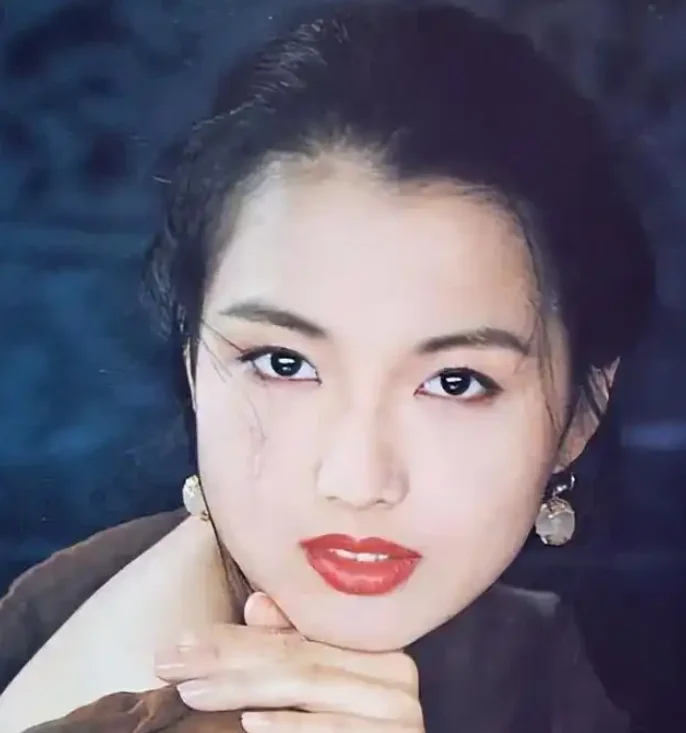 陈伟霆健身尴尬_娱乐圈 健身  明星_明星无效健身案例