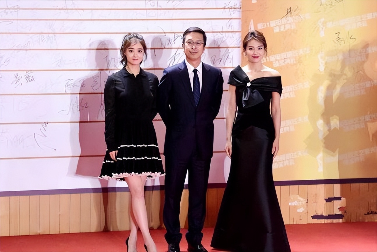 韩雪曝娱乐圈某女明星黑料,_娱乐圈刘涛黑料_刘涛贤妻人设翻车