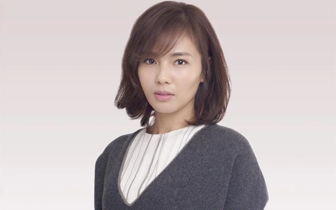 韩雪曝娱乐圈某女明星黑料,_刘涛黑历史曝光_刘涛贤妻形象争议